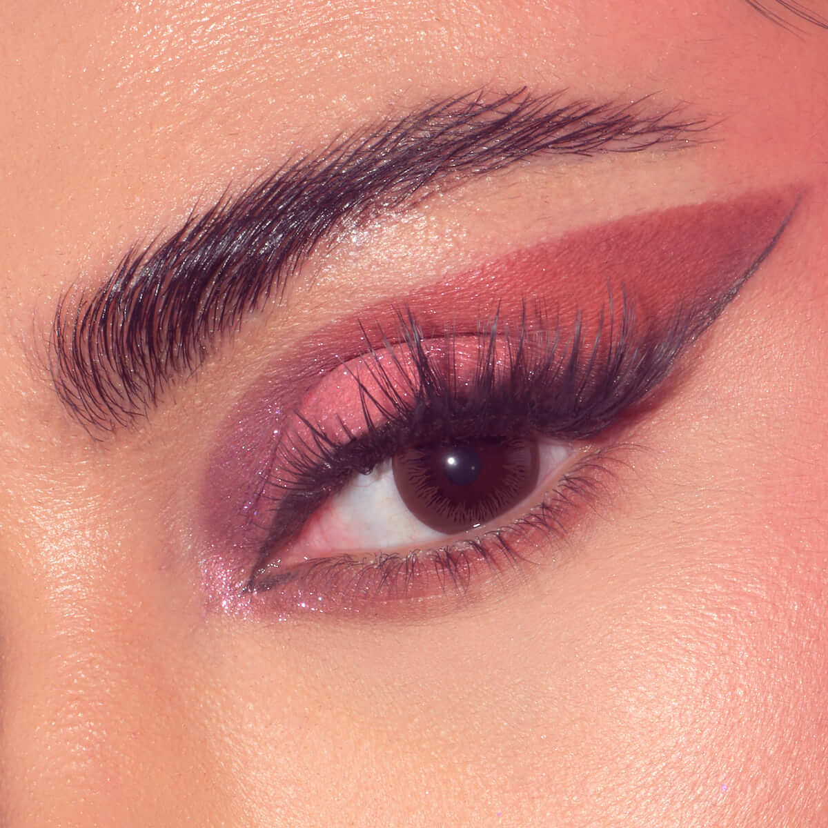 LOVEFEST OBSESSIONS EYESHADOW PALETTE (PALETA DE SOMBRAS)